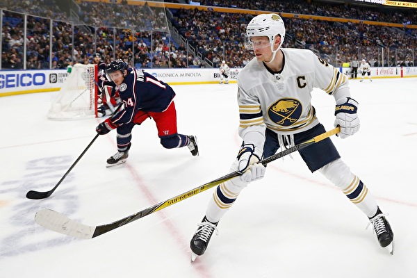 女子赛会纪录告破、扎西次仁夺国内男子冠军！2025广州马拉松圆满落幕